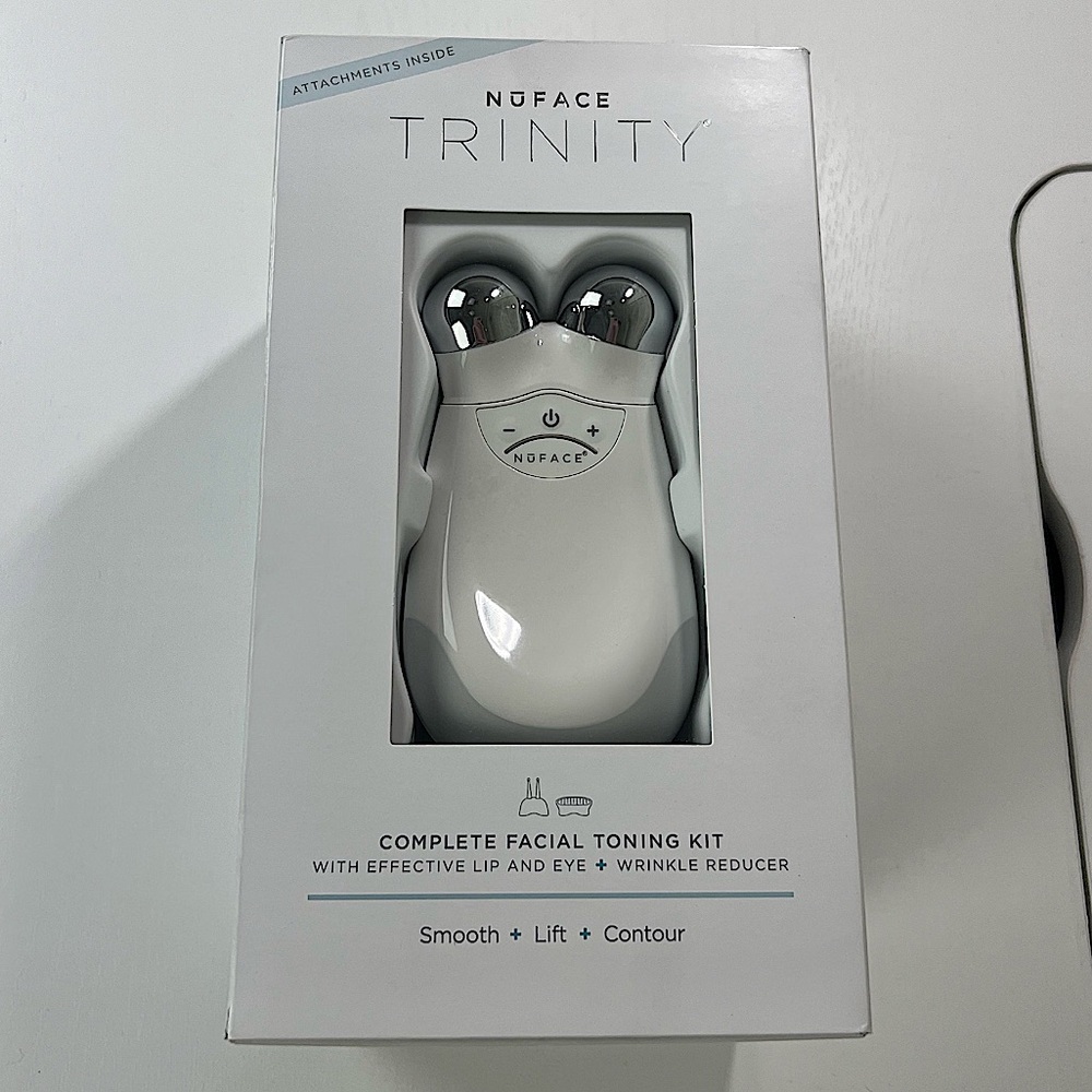 NUFACE TRINITY COMPLETE FACIAL TONING KIT - Picture 2 of 12